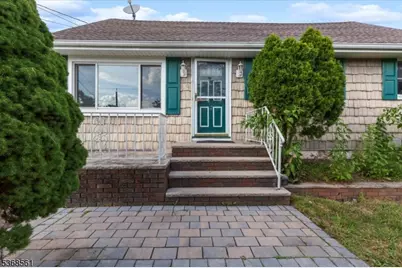 18 Westbury Rd, Woodbridge Township, NJ 08830 - Photo 1