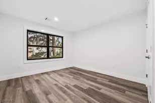 180 Carroll St, Paterson, NJ 07501 - Photo 24