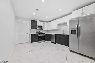 180 Carroll St, Paterson, NJ 07501 - Photo 14