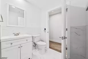 180 Carroll St, Paterson, NJ 07501 - Photo 22