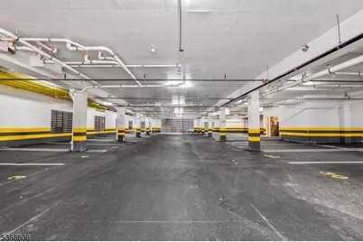 180 Carroll St, Paterson, NJ 07501 - Photo 22