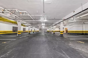 180 Carroll St, Paterson, NJ 07501 - Photo 22