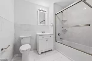 180 Carroll St, Paterson, NJ 07501 - Photo 20