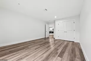 180 Carroll St, Paterson, NJ 07501 - Photo 18