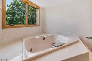 81 Columbus Ave, Totowa, NJ 07512 - Photo 22