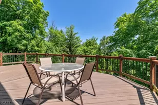 81 Columbus Ave, Totowa, NJ 07512 - Photo 32