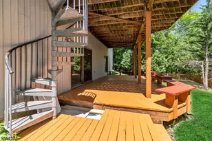 81 Columbus Ave, Totowa, NJ 07512 - Photo 36