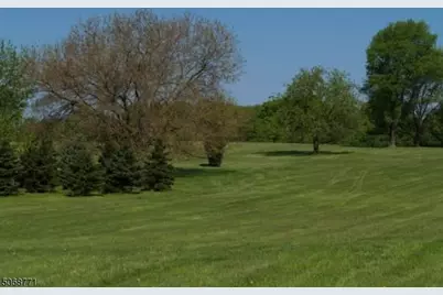 3 Exmoor Dr, Mendham Township, NJ 07945 - Photo 2