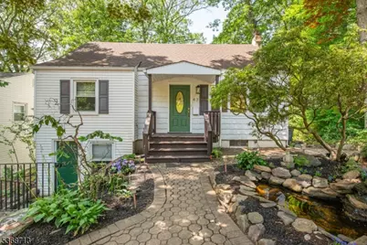 43 Longview Trl W, Denville, NJ 07834 - Photo 1