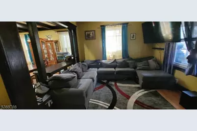 6 Emerson St, East Orange, NJ 07018 - Photo 8