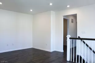 601 Charleston Dr, Monroe Township, NJ 08831 - Photo 18