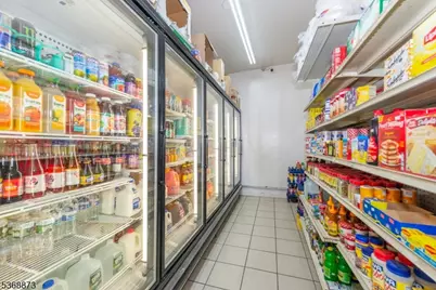 609 Madison Ave #2, Paterson, NJ 07514 - Photo 8