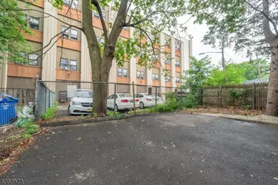 609 Madison Ave #2, Paterson, NJ 07514 - Photo 10