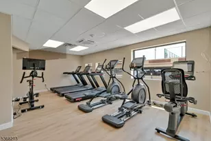 1203 River Rd, Edgewater, NJ 07020 - Photo 22