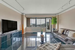 1203 River Rd, Edgewater, NJ 07020 - Photo 4