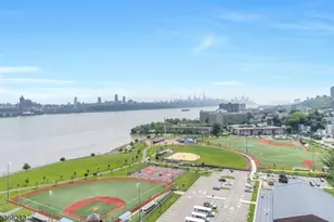 1203 River Rd, Edgewater, NJ 07020 - Photo 1