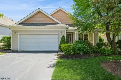 35 Tannery Hill Dr, Hardyston Township, NJ 07419 - Photo 1