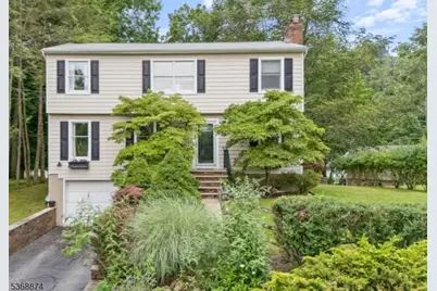 36 Oakwood Trl, Sparta Township, NJ 07871 - Photo 1