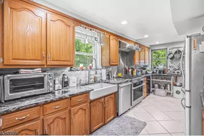 40 1st St, Fanwood, NJ 07023 - Photo 12