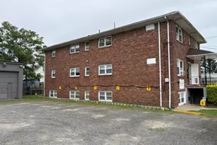 184 Meade St, Perth Amboy, NJ 08861 - Photo 2