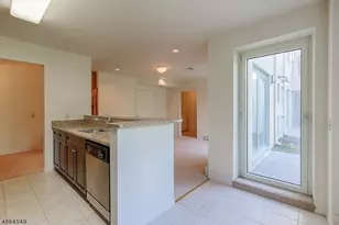 1000 Gates Ct, Parsippany, NJ 07950 - Photo 8