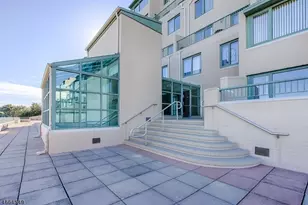 1000 Gates Ct, Parsippany, NJ 07950 - Photo 18