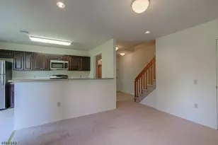 1000 Gates Ct, Parsippany, NJ 07950 - Photo 4