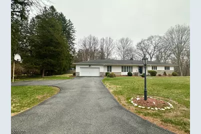 15 Luff Rd, Boonton Township, NJ 07005 - Photo 2