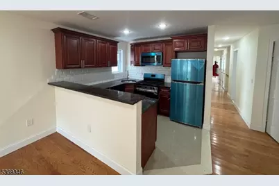 132 Steuben St, East Orange, NJ 07018 - Photo 2