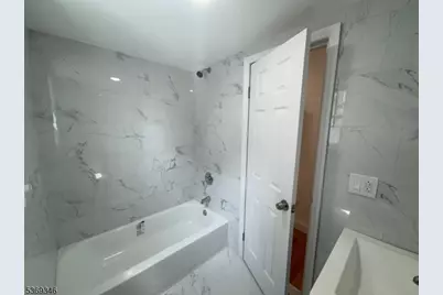 132 Steuben St, East Orange, NJ 07018 - Photo 6