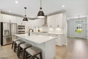 44 Willow Ln, Parsippany, NJ 07054 - Photo 6