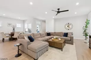 44 Willow Ln, Parsippany, NJ 07054 - Photo 10