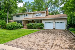 6 Point of Woods Dr, North Brunswick Township, NJ 08902 - Photo 1