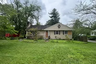 2044 Washington Valley Rd, Bridgewater, NJ 08836 - Photo 1