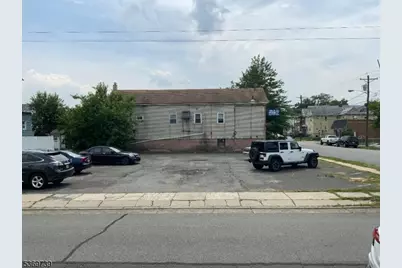 2114 Grier Ave, Linden, NJ 07036 - Photo 2