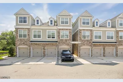 203 Welsh Pl, Morris Plains, NJ 07950 - Photo 1