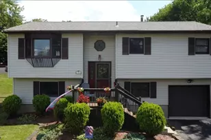34 Mitchell Rd, Hackettstown, NJ 07840 - Photo 1