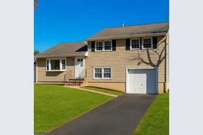 901 Crescent Dr, Rahway, NJ 07065 - Photo 1