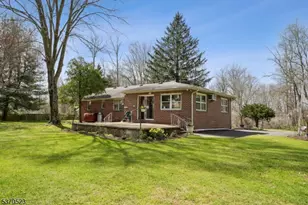 685 Shunpike Rd, Chatham Township, NJ 07935 - Photo 2