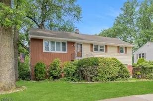 30 Lakeside Ave, Bloomingdale, NJ 07403 - Photo 1