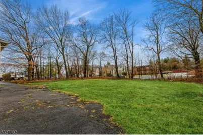 192 Eagle Rock Ave, Roseland, NJ 07068 - Photo 6