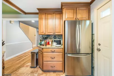 518 Eagle Rock Avenue, Roseland, NJ 07068 - Photo 8