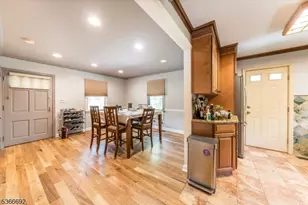 518 Eagle Rock Ave, Roseland, NJ 07068 - Photo 4