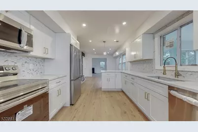 47 Tower Ln, Willingboro Twp., NJ 08046 - Photo 1