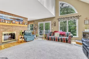 18 Hickory Run Rd, Lebanon Township, NJ 07830 - Photo 16