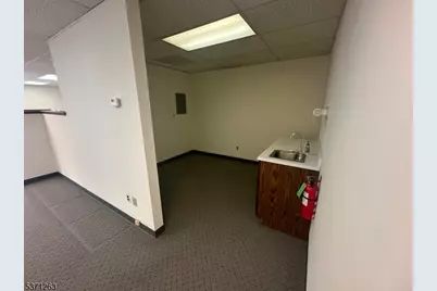 886 Belmont Ave, North Haledon, NJ 07508 - Photo 4