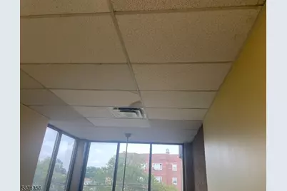 702 N Broad St, Elizabeth, NJ 07208 - Photo 18