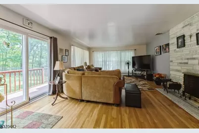 1858 State Rt 23, West Milford, NJ 07480 - Photo 18