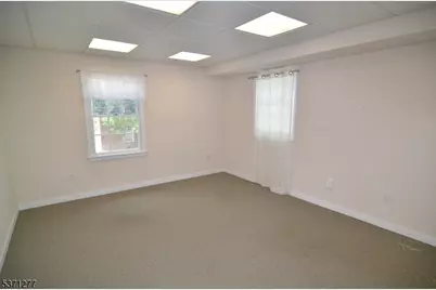 26 Main St, Flemington, NJ 08822 - Photo 6