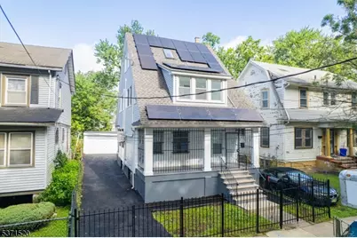 125 S Munn Ave, Newark, NJ 07106 - Photo 1